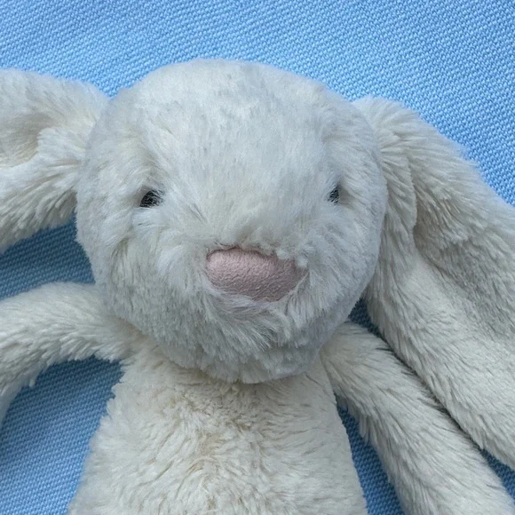 Jellycat Medium Bashful Cream Bunny Plush Toy - Picture 3 of 8